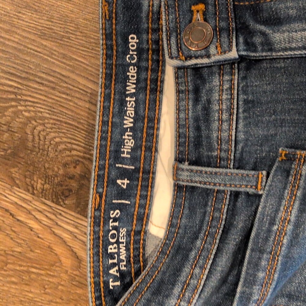 Talbots Flawless High-Waist Wide Leg Cropped Jeans Women's Size 4 - Picture 5 of 10